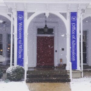 college administration building banners custom vertical styled signage